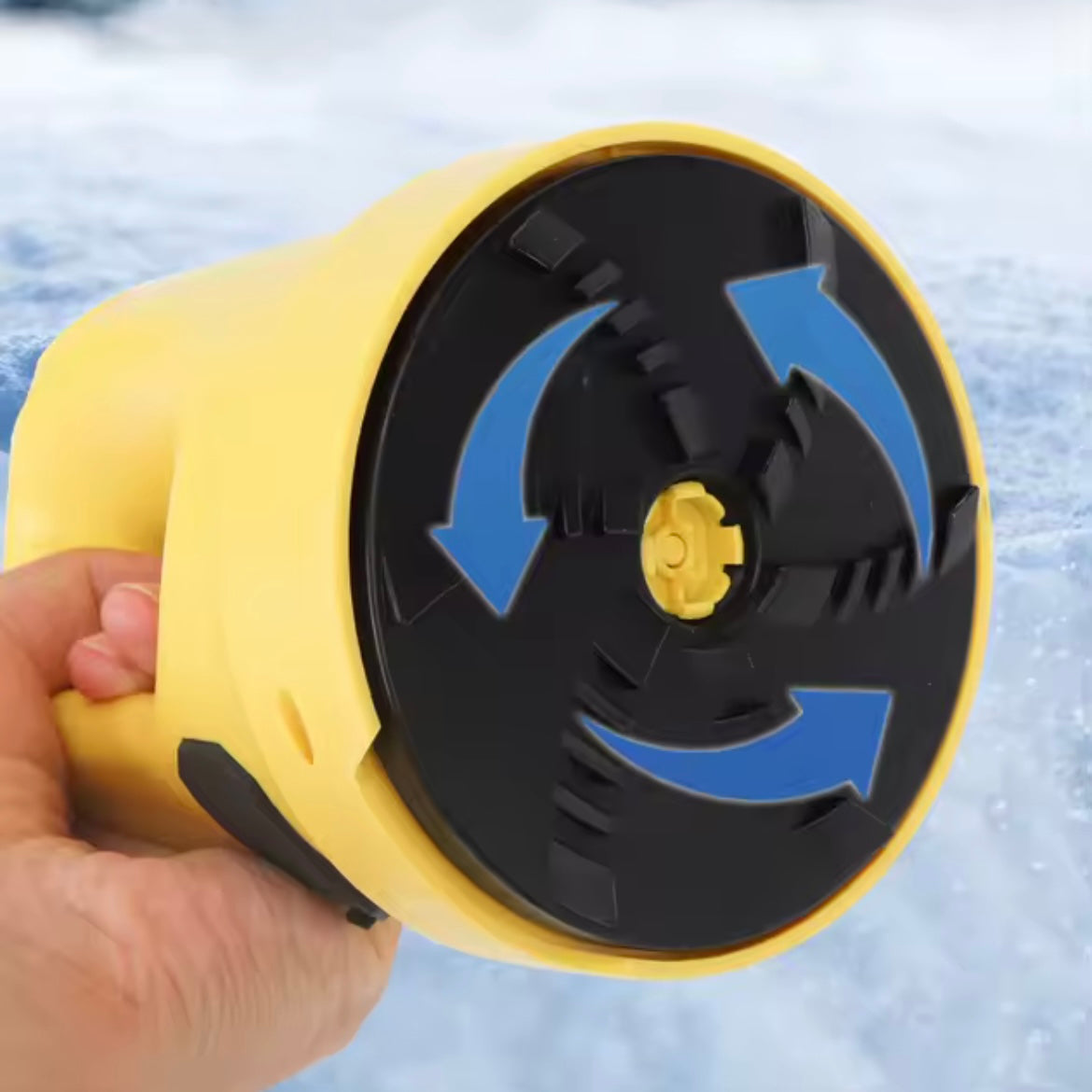 Isfri™ – Elektrisk isskrapa som lindrar vinterkylan