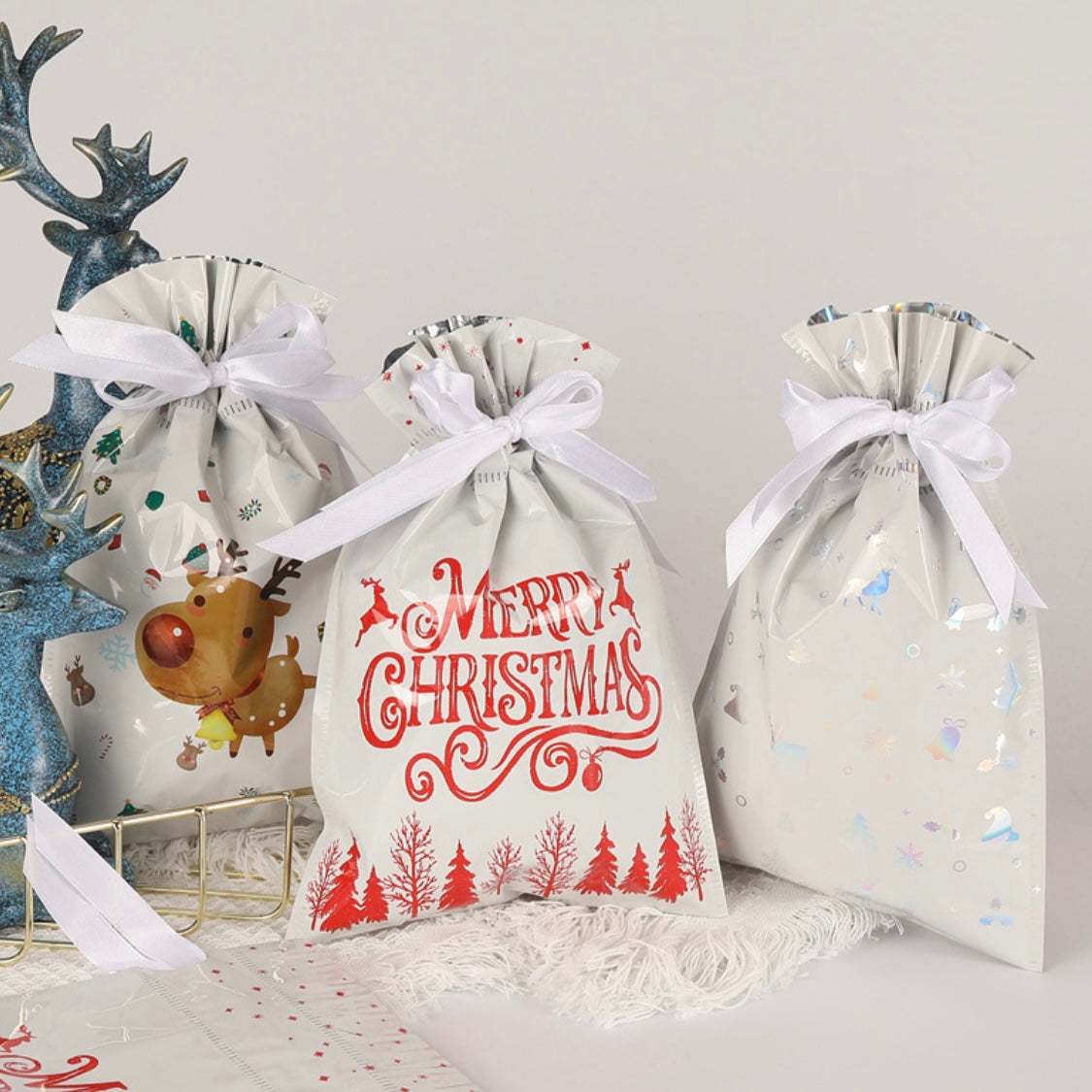 Lyxiga Julklappspåsar – slå in dina klappar på sekunder!