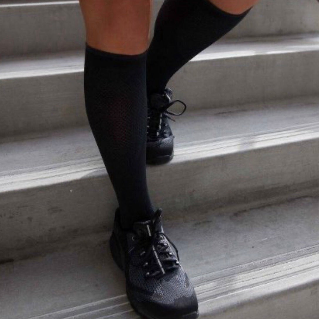 KraftSteg™ – Kompressionsstrumpor klass 1