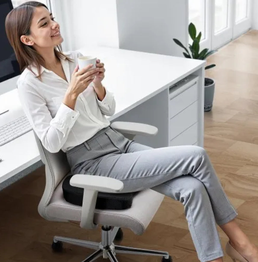 ErgoComfort™ – Ergonomisk Sittdyna & Ryggstöd