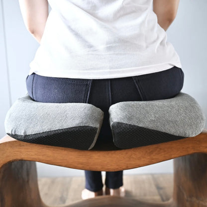 ErgoComfort™ – Ergonomisk Sittdyna & Ryggstöd